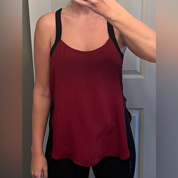 Express split hem cross back top - Picture 8 of 8